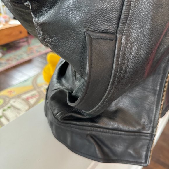Vintage black leather motorcycle jacket size small - Picture 3 of 8